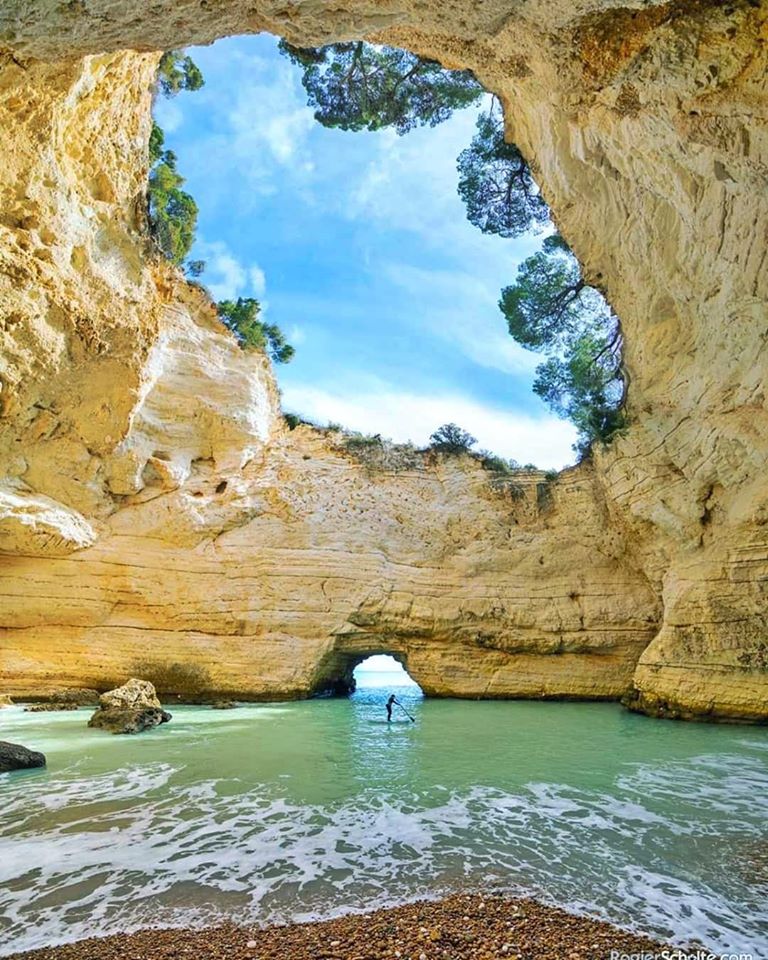 144. Vieste - Grotta Sfondata
